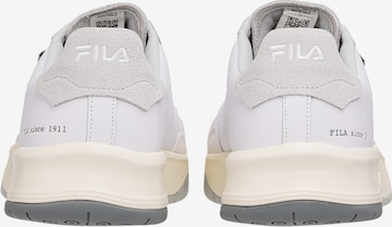 Baskets basses 'Avenida' FILA en blanc