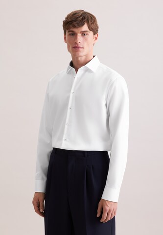Coupe regular Chemise business SEIDENSTICKER en blanc