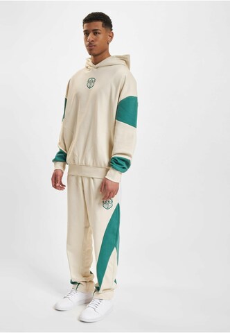 Ecko Unlimited Loose fit Pants in Beige