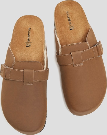 Pull&Bear Mule in Brown