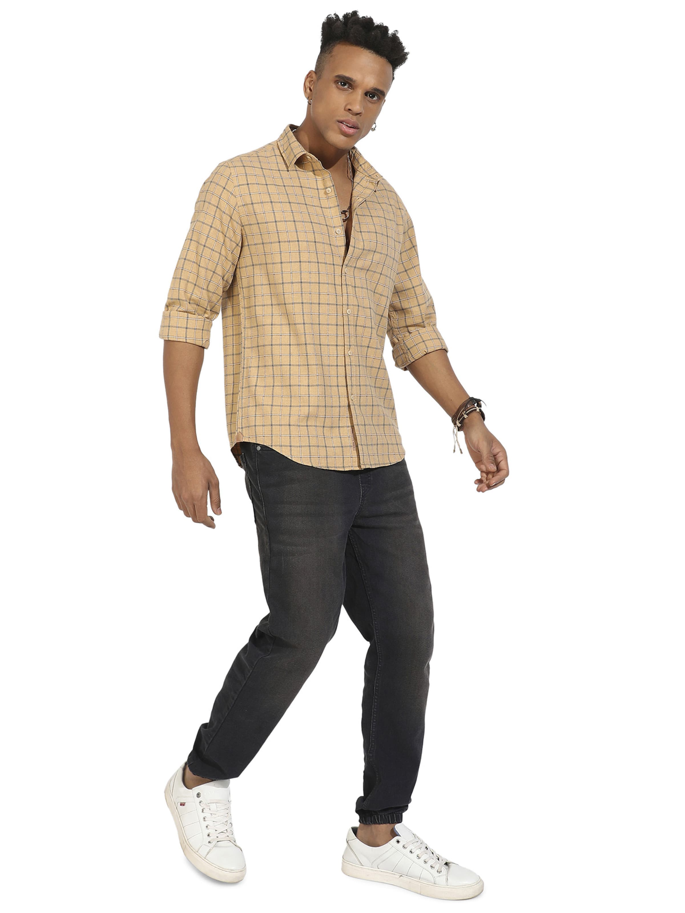 bēšs Campus Sutra Standarta piegriezums Krekls 'Rowan'