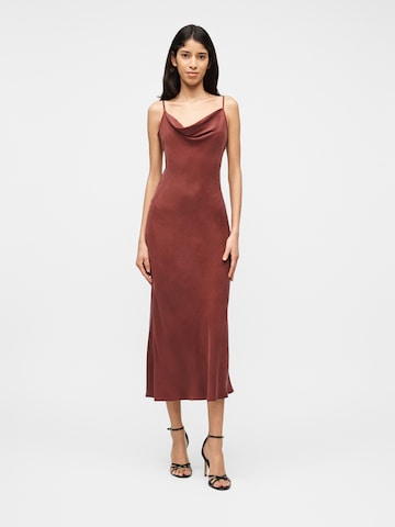 GUESS Ruha 'AKILINA' - piros: elől