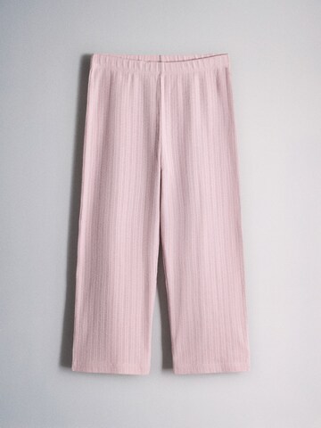 The Set Pajamas in Beige