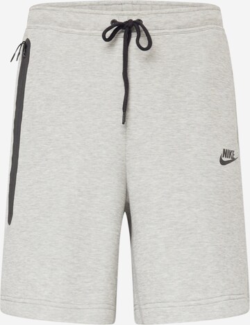 Pantalon Nike Sportswear en gris : devant