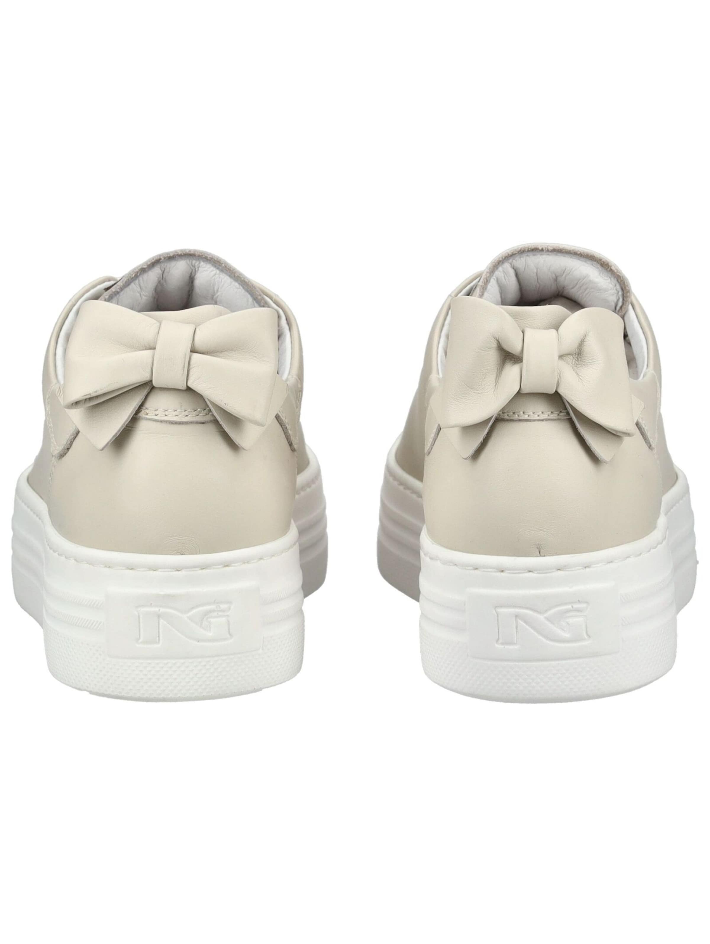 Baskets basses Nero Giardini en beige