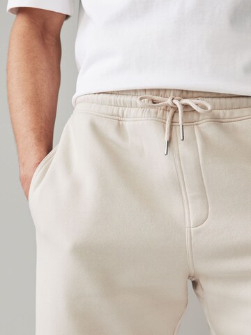 Next - regular Pantalón en beige