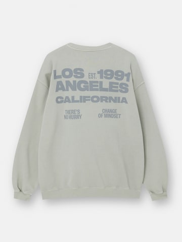 Pull&Bear Sweatshirt i grå