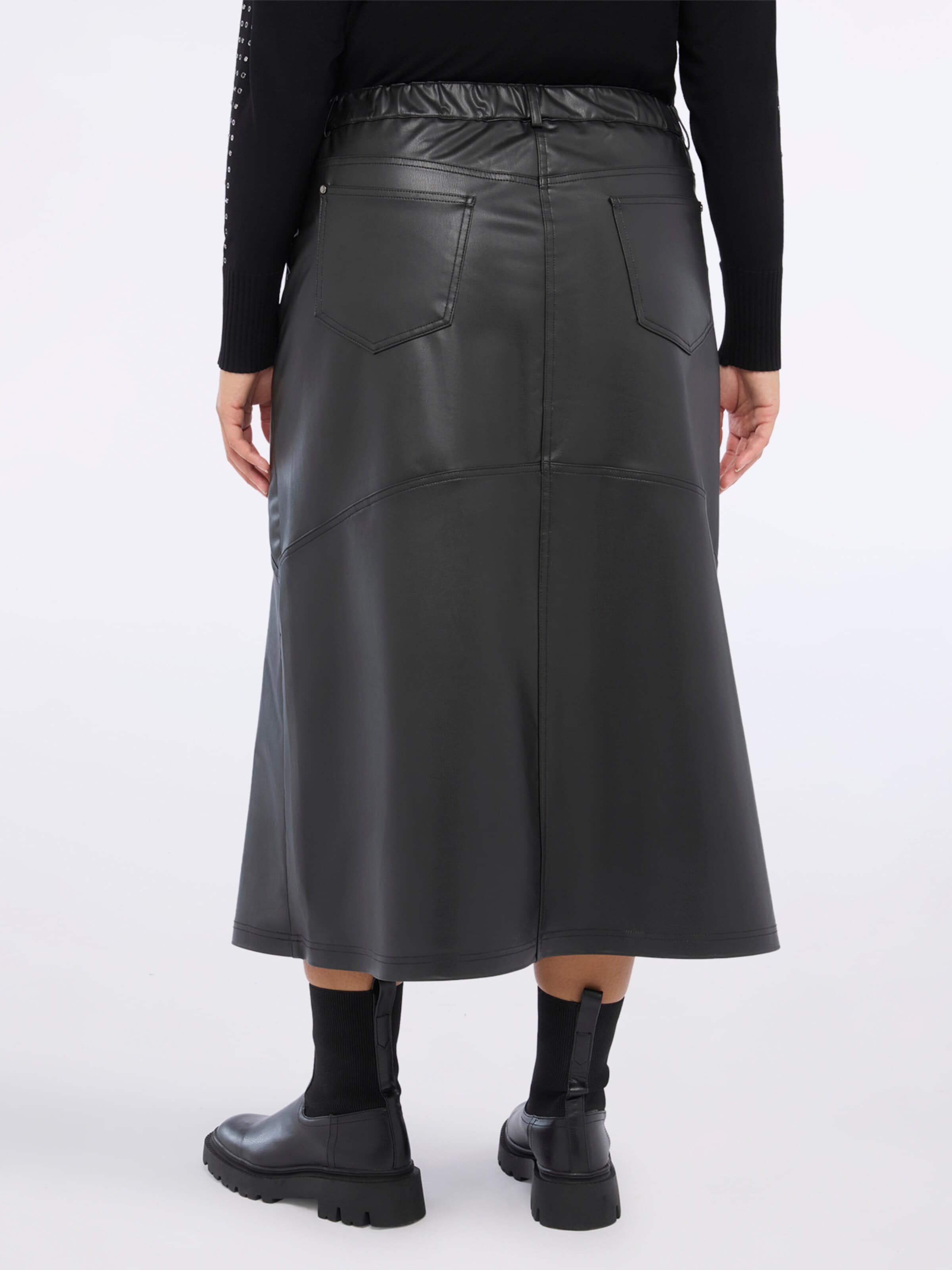 Fiorella Rubino - Falda en negro