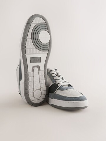 Next Σνίκερ χαμηλό σε γκρι