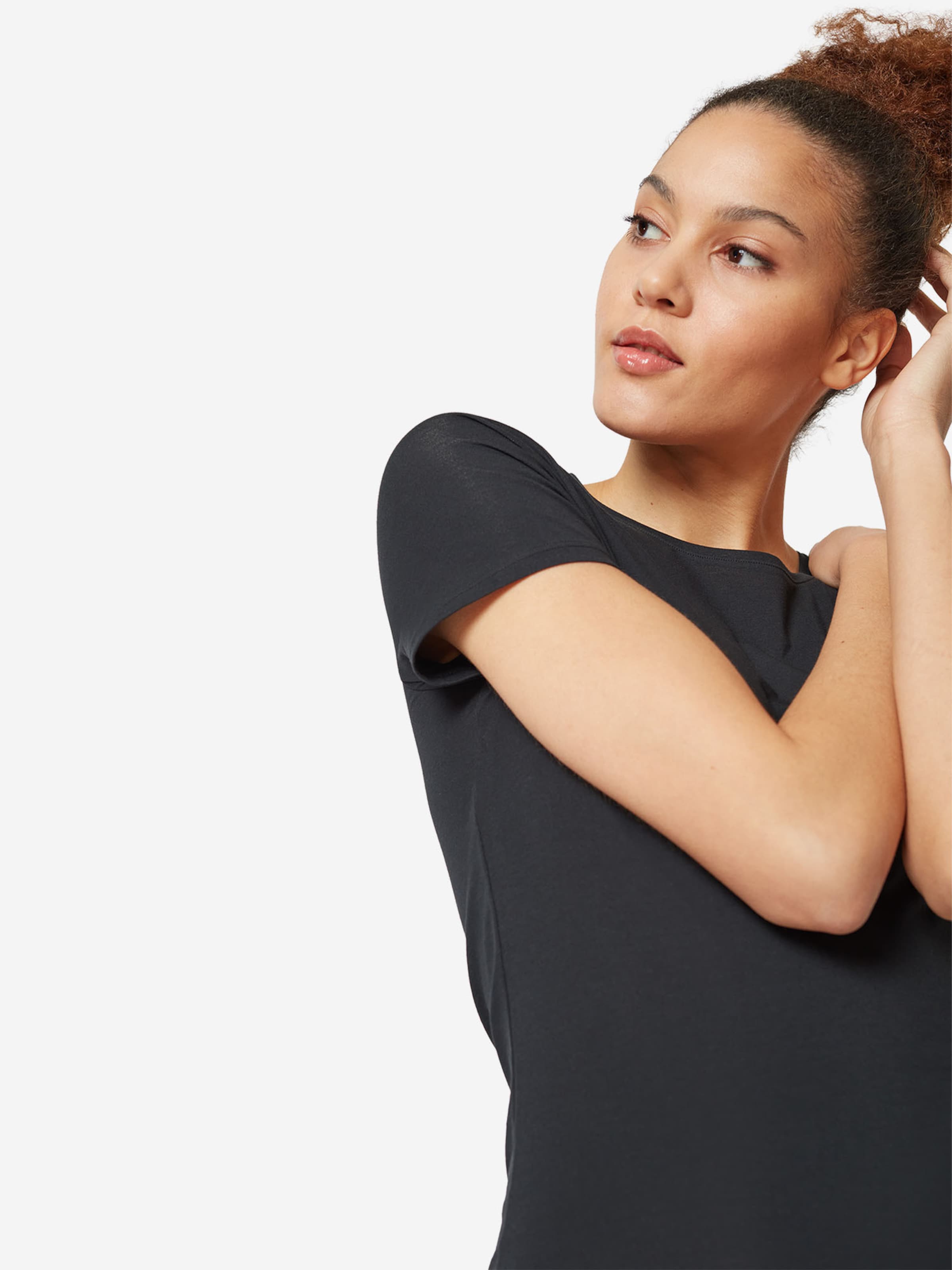 T-shirt ' Cotton Essentials ' Skiny en noir