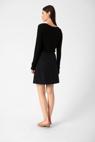 SOAKED IN LUXURY Rok 'SLMaybel Corinne' in Zwart