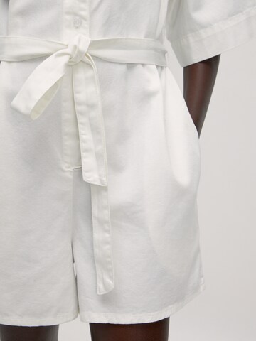 EDITED Jumpsuit 'Nuria' i hvid