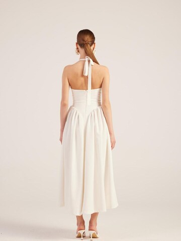 HOLLY LOLLY Kleid in Weiß