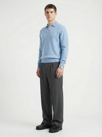 TRAPP Sweater in Blue