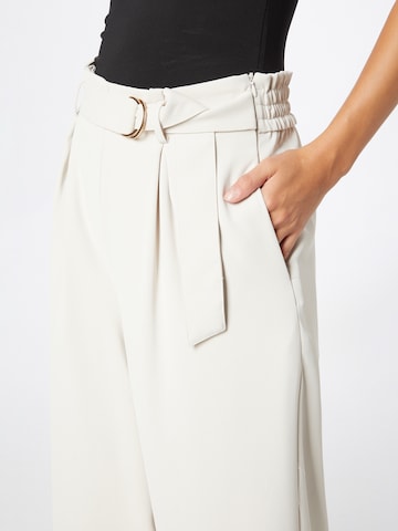 ABOUT YOU Wide leg Bandplooibroek 'Gina' in Beige