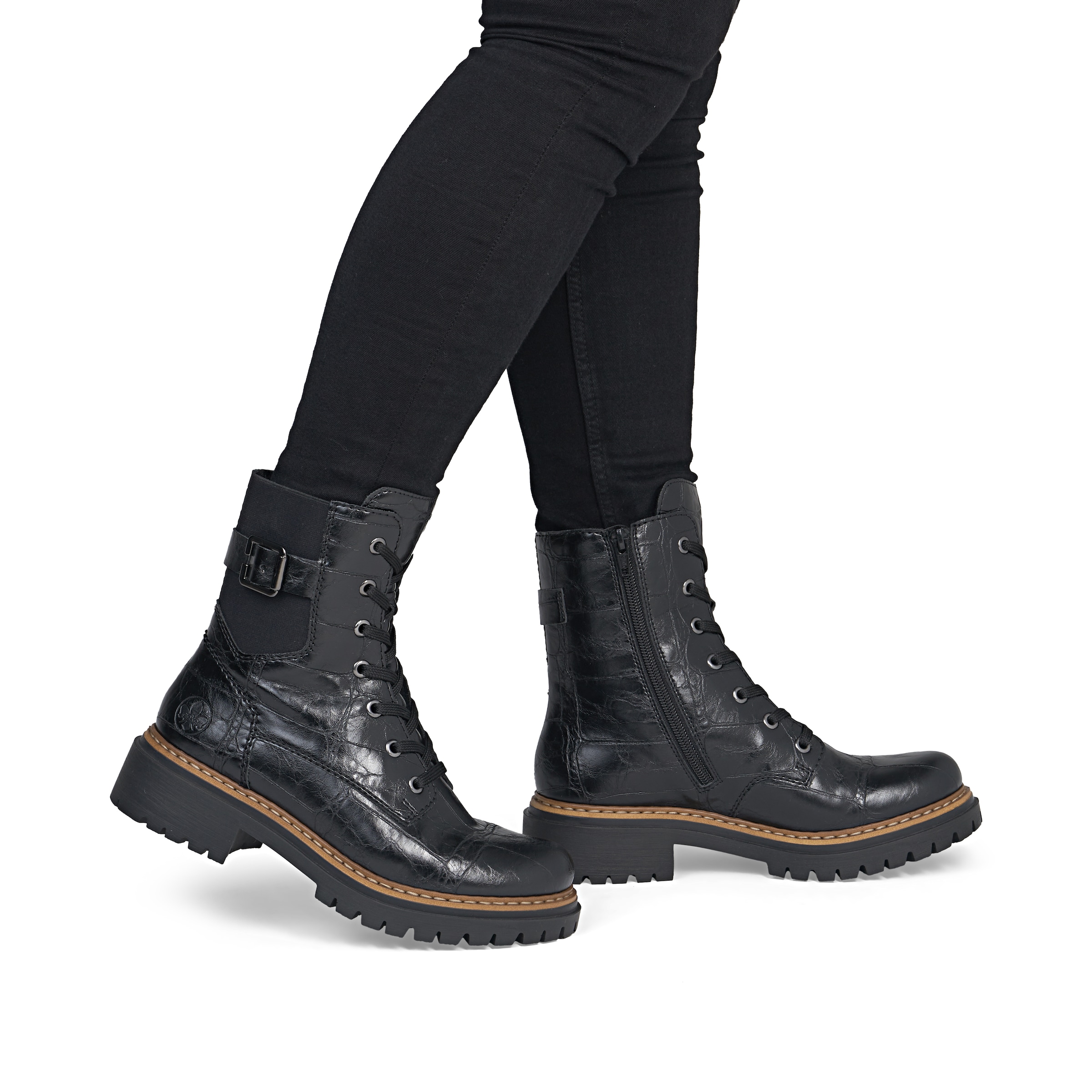 Bottes à lacets Rieker en noir