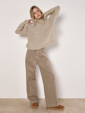 Pull-over ' ' Apricot en gris