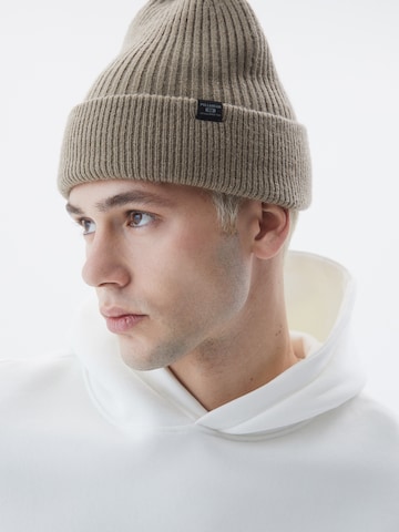 Bonnet Pull&Bear en gris