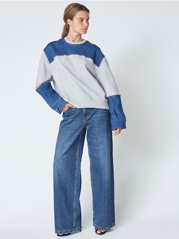 Sweat-shirt 'Candiz' co'couture en gris