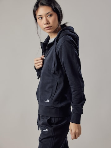 Felpa 'Felpa con Cappuccio e Zip' di OWN Off With Nature in blu: frontale