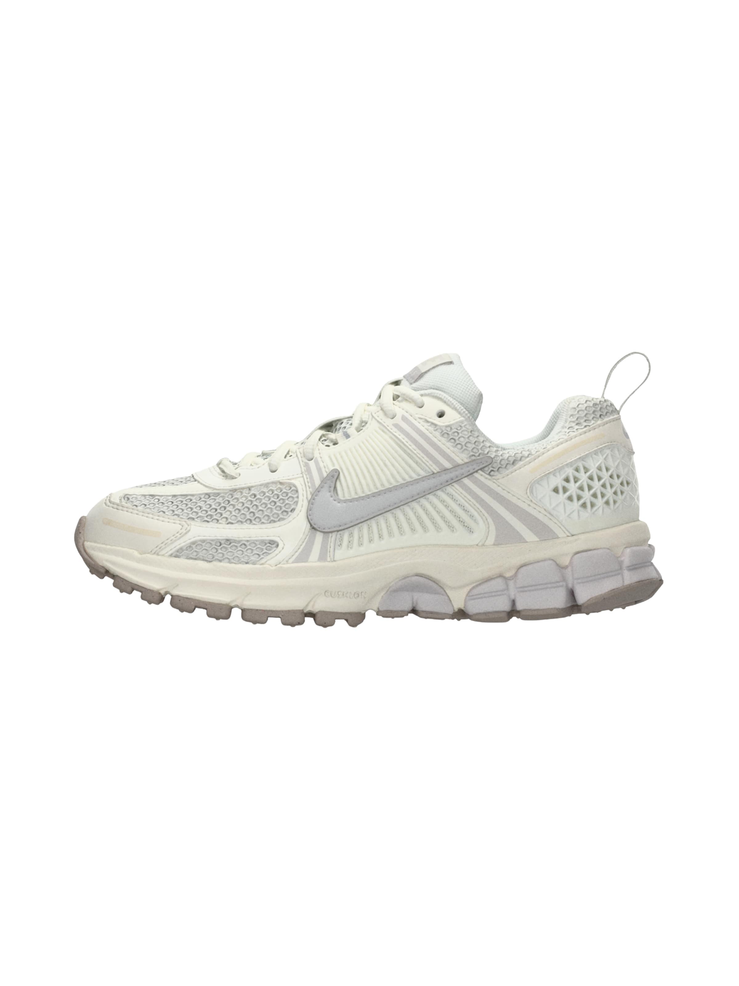 Nike Sportswear Sneaker 'Zoom Vomero 5' i vit: framsida