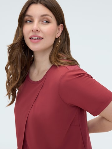 Haut Fiorella Rubino en rouge