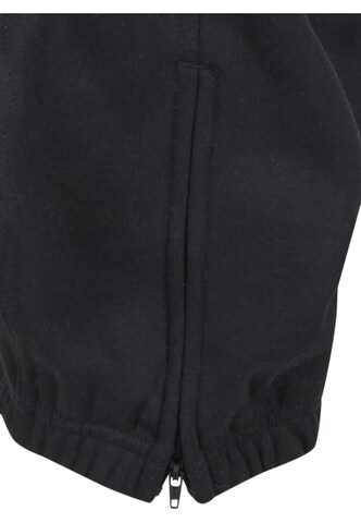 Urban Classics Loose fit Trousers in Black