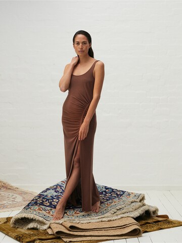 Robe 'Stephanie' Guido Maria Kretschmer Women en marron : devant