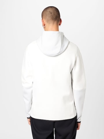 Veste de survêtement Nike Sportswear en blanc