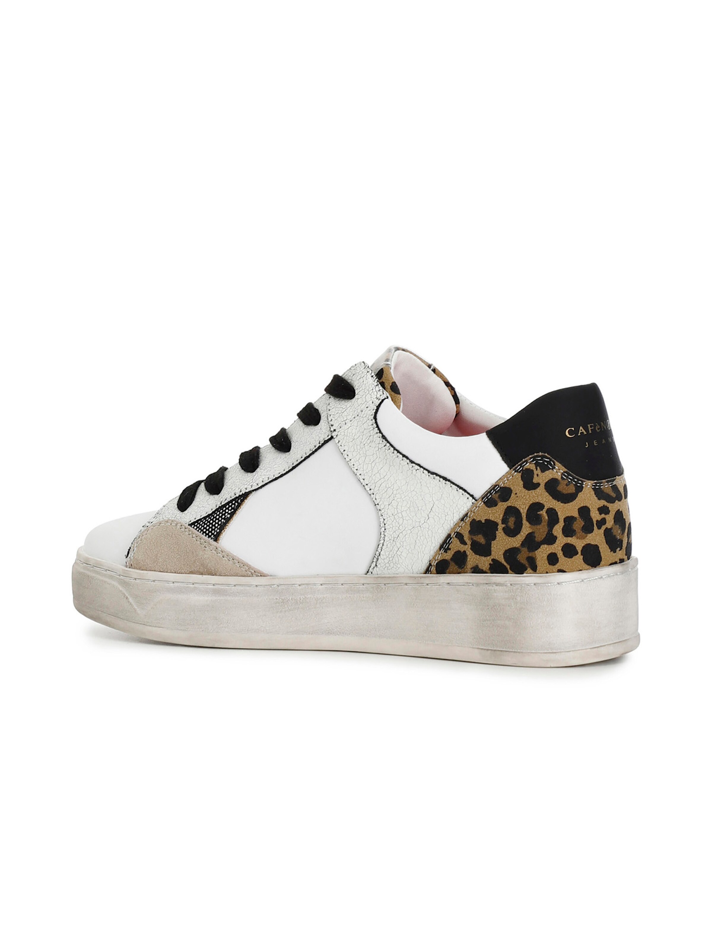 Sneaker bassa di CAFè NOIR in bianco