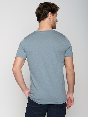 GREENBOMB Shirt 'Nature Canoe Tent' in Blauw