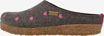 HAFLINGER Clogs 'Grizzly Cuoricini' in Grey: front