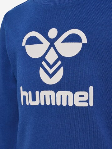 Trening de la Hummel pe albastru