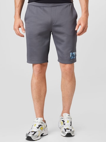 Slimfit Pantaloni sportivi di FILA in grigio: frontale