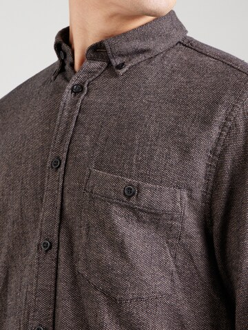 Coupe regular Chemise s.Oliver en gris