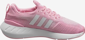 Scarpa da corsa 'Swift Run 22' di ADIDAS ORIGINALS in rosa