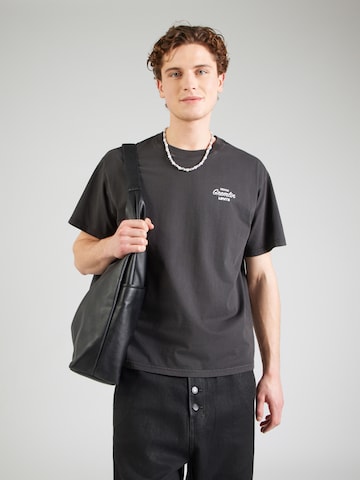 LEVI'S ® Μπλουζάκι 'Graphic Boxy Tee' σε μαύρο