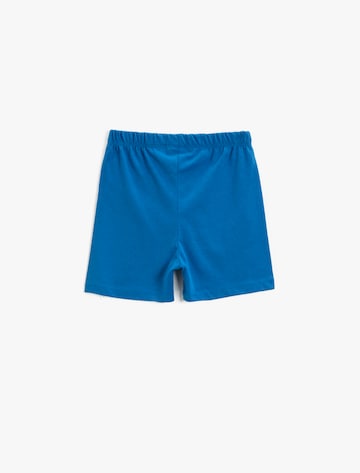 Koton Regular Shorts in Blau