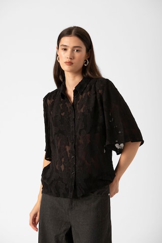 SOAKED IN LUXURY Blouse 'Felisia' in Zwart: voorkant