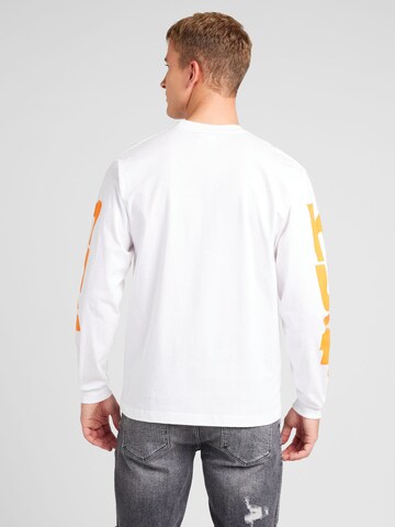 HUF - Camisa 'MEGABLAST' em branco