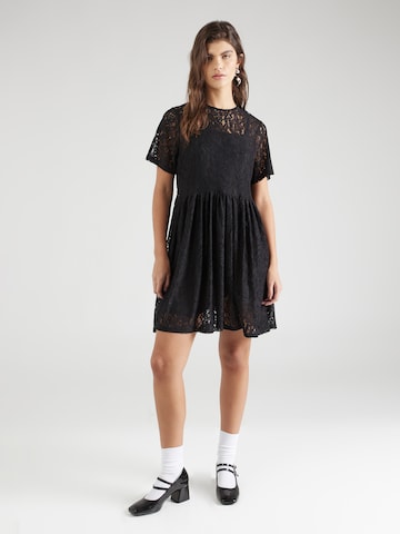 Rochie de cocktail de la AÉROPOSTALE pe negru: față