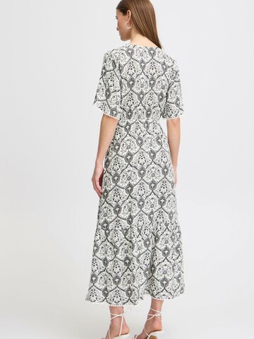 Robe 'Halba' b.young en gris