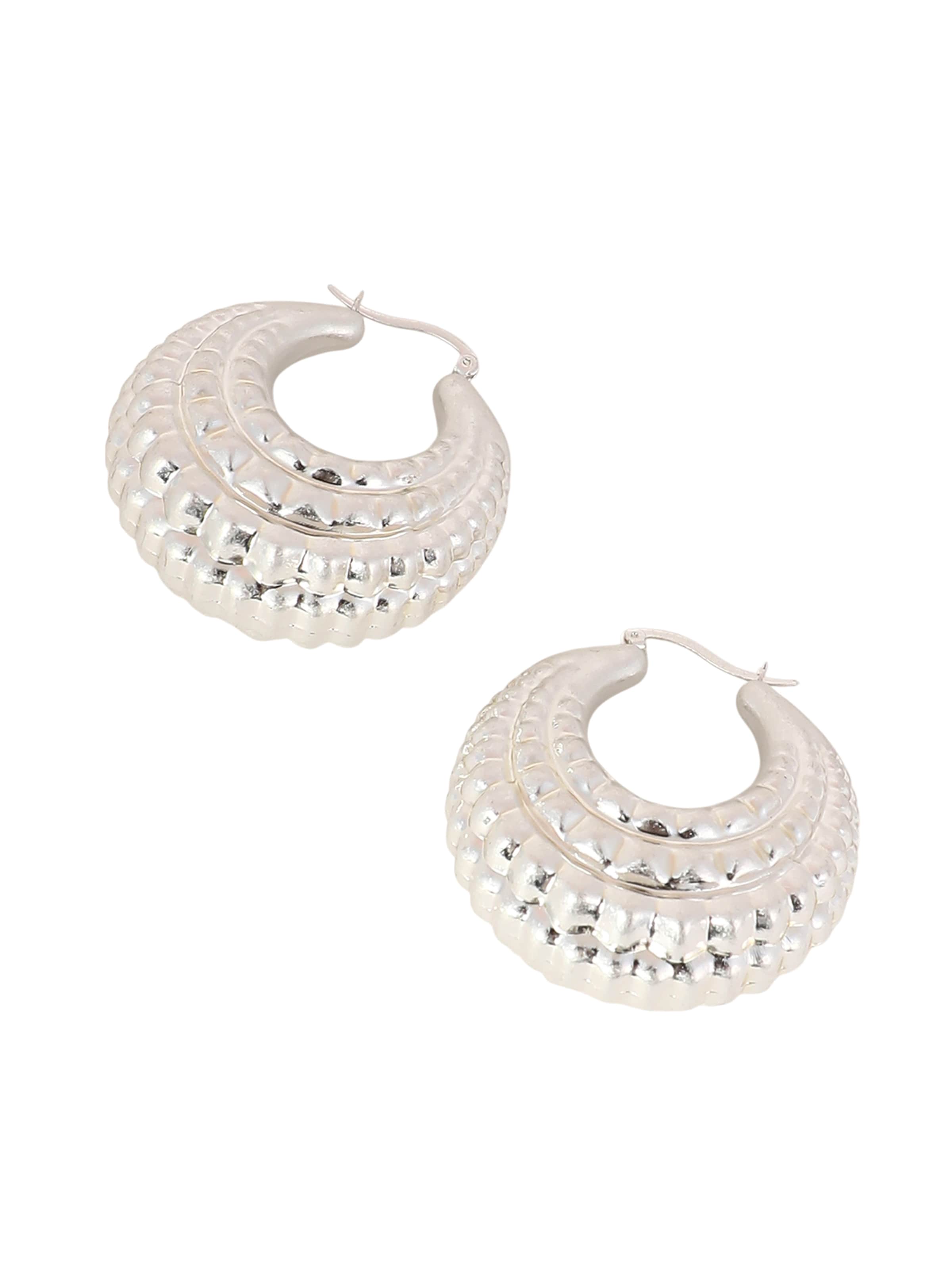 Boucles d'oreilles 'Shina' SOHI en argent : devant