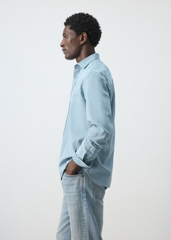 MANGO MAN Regular fit Button Up Shirt 'Chali' in Blue