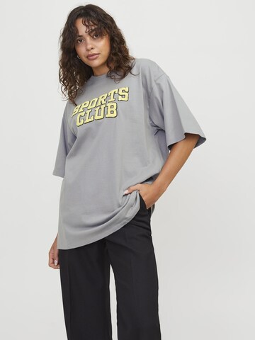 T-shirt oversize 'RIRI' JJXX en gris : devant