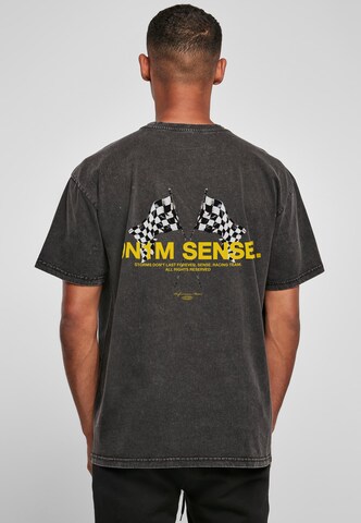 9N1M SENSE T-Shirt in Schwarz: Vorderseite