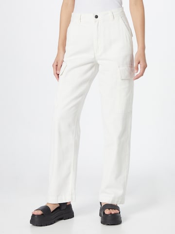 Cotton On Cargo Pants 'BOBBIE' in White: front