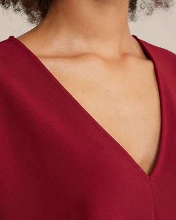WE Fashion Dress in Red