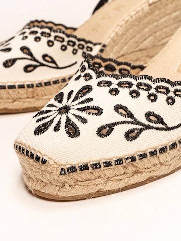 Alhamas Sandal 'Alpargata Cuña 7 cm' in Black