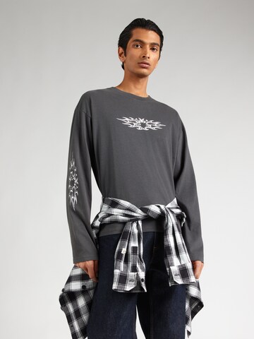 WEEKDAY Shirt in Grey: front